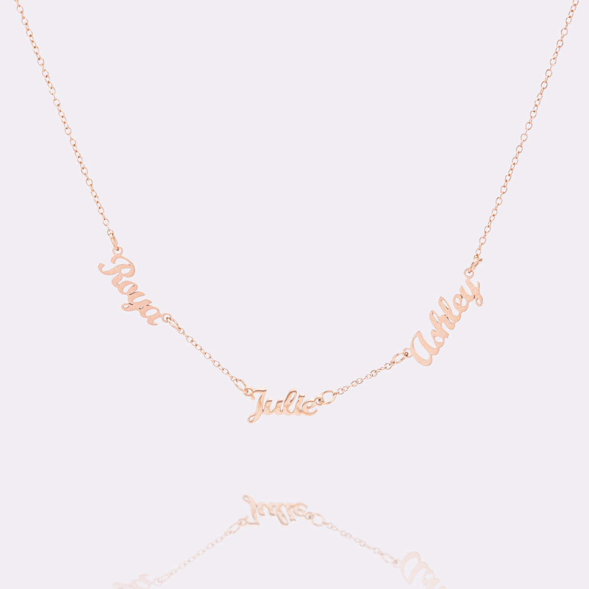 Collar Dainty Tiny con Múltiples Nombres