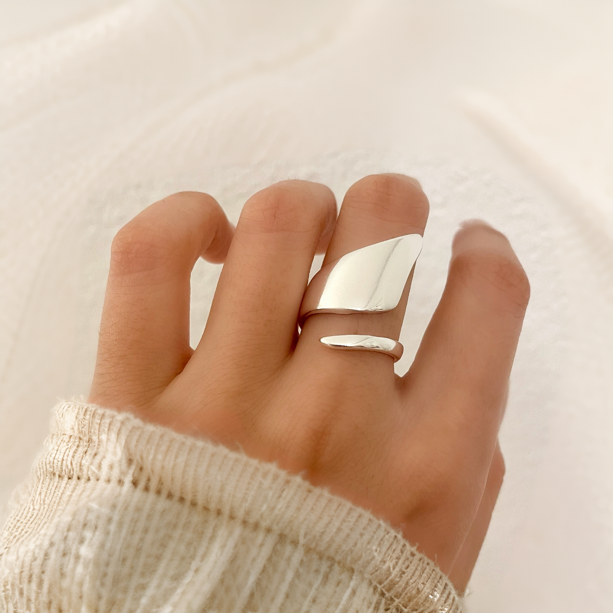 Anillo Minimalista Grueso