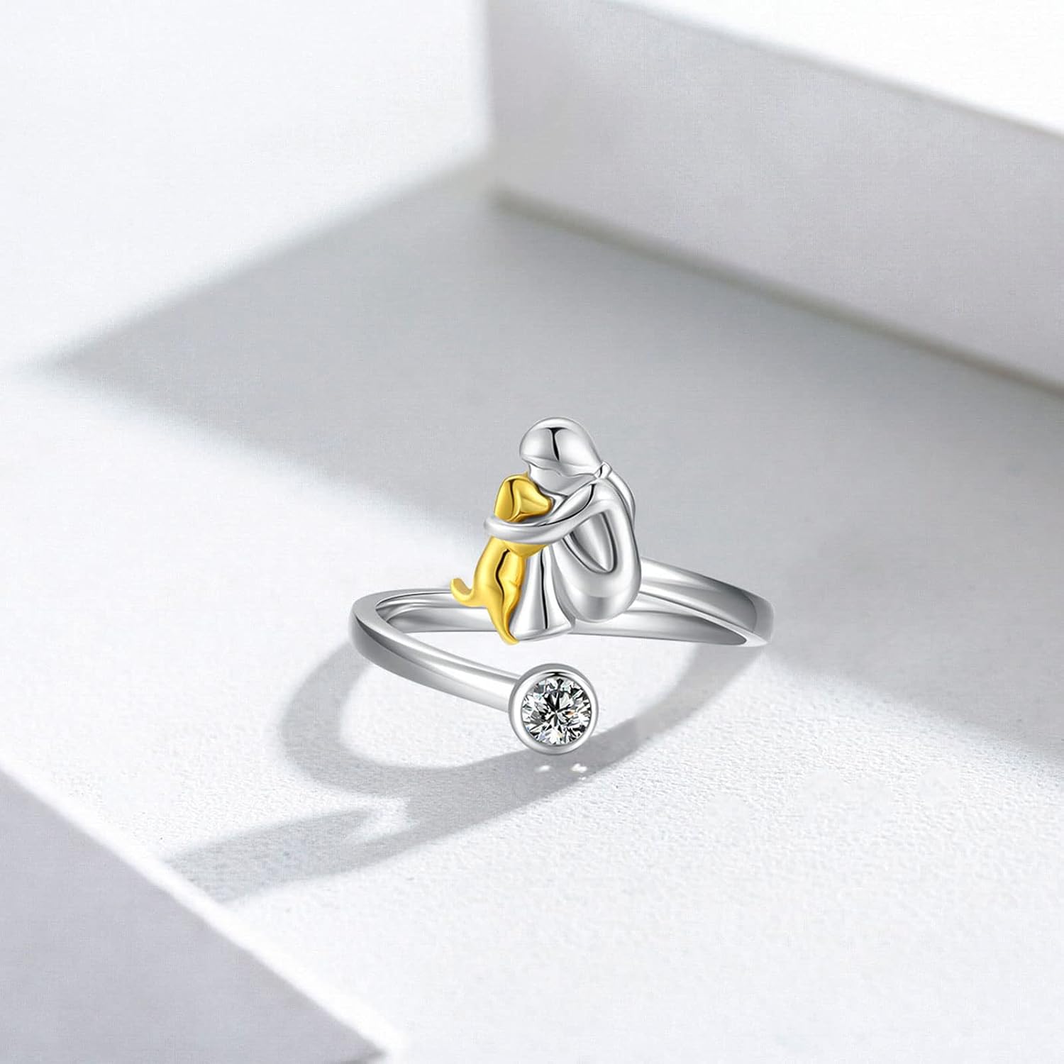 Anillo de Perro con Circonita – Ajustable y Hecho a Mano