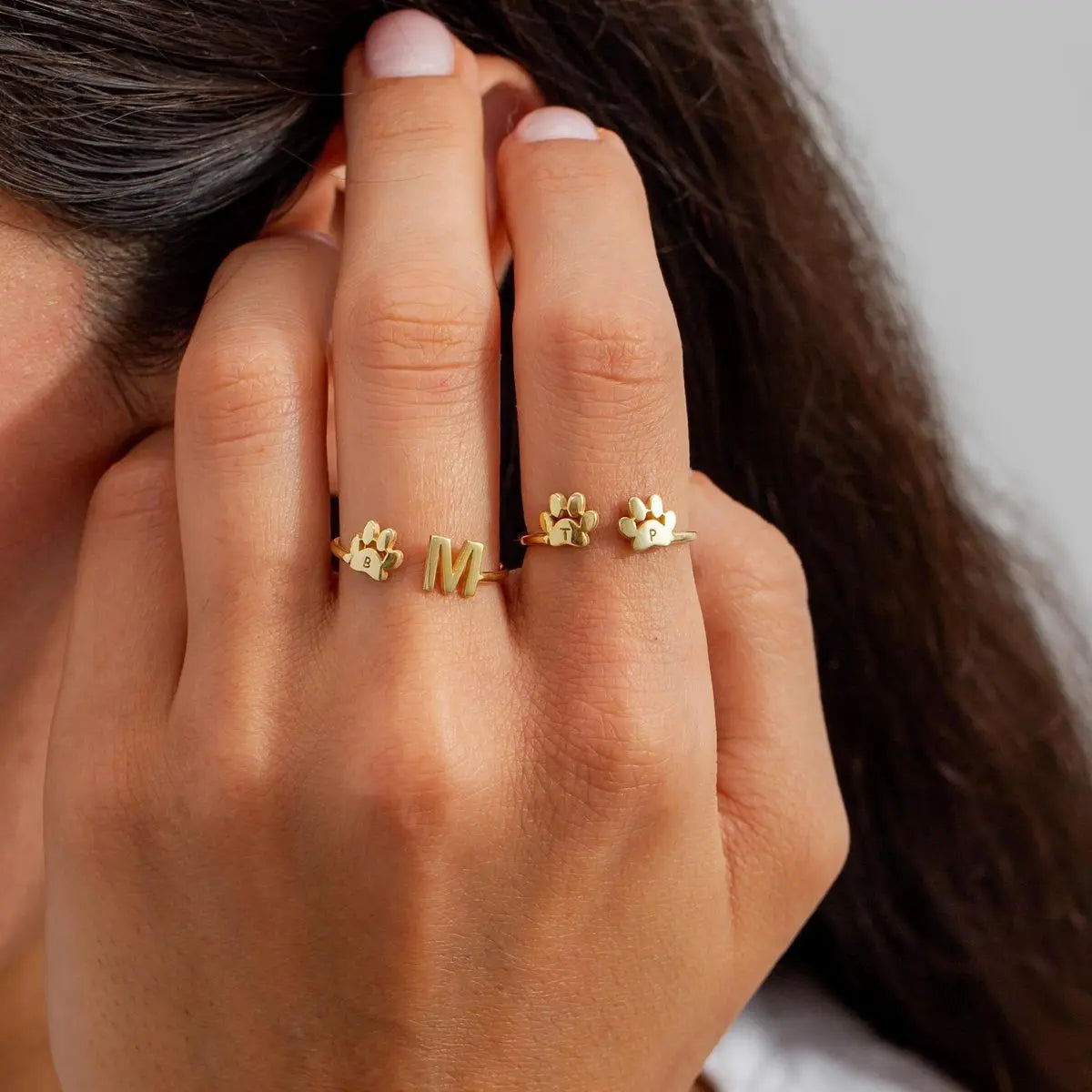 Anillo Personalizado con Inicial de Mascota