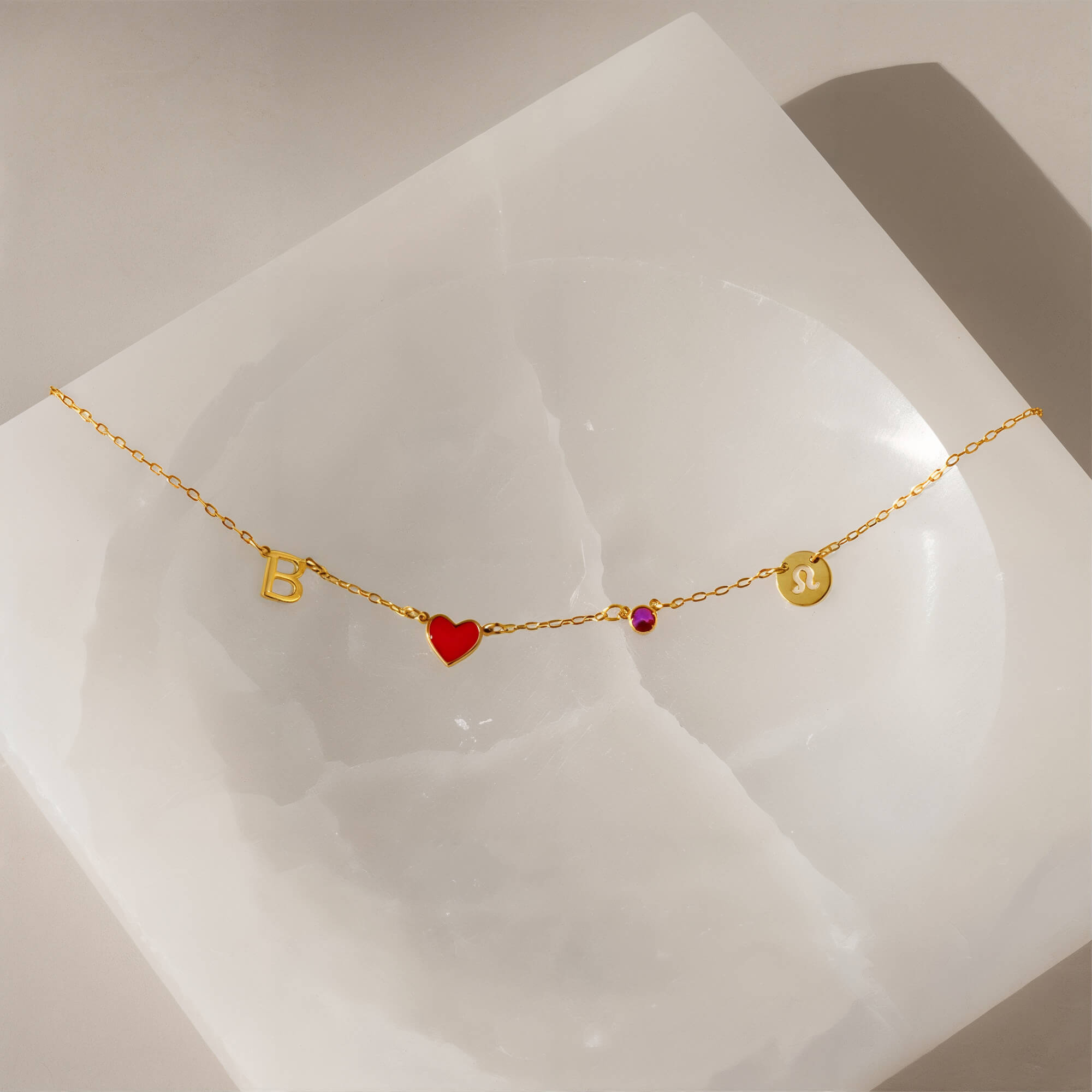 Collar de Corazón Personalizado con Inicial, Piedra de Nacimiento y Signo Zodiacal