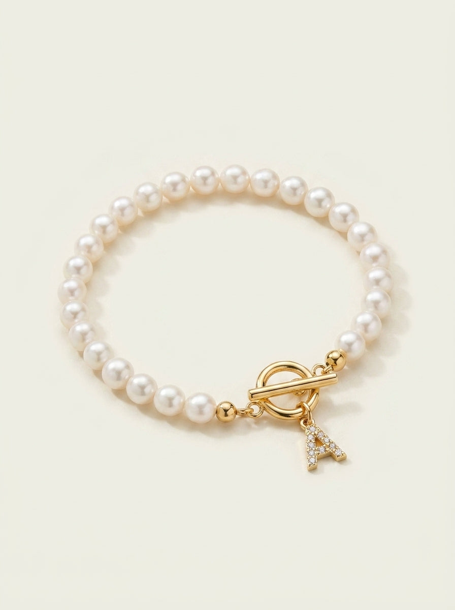 Pulseras con Inicial y Cierre de Perla Elegant