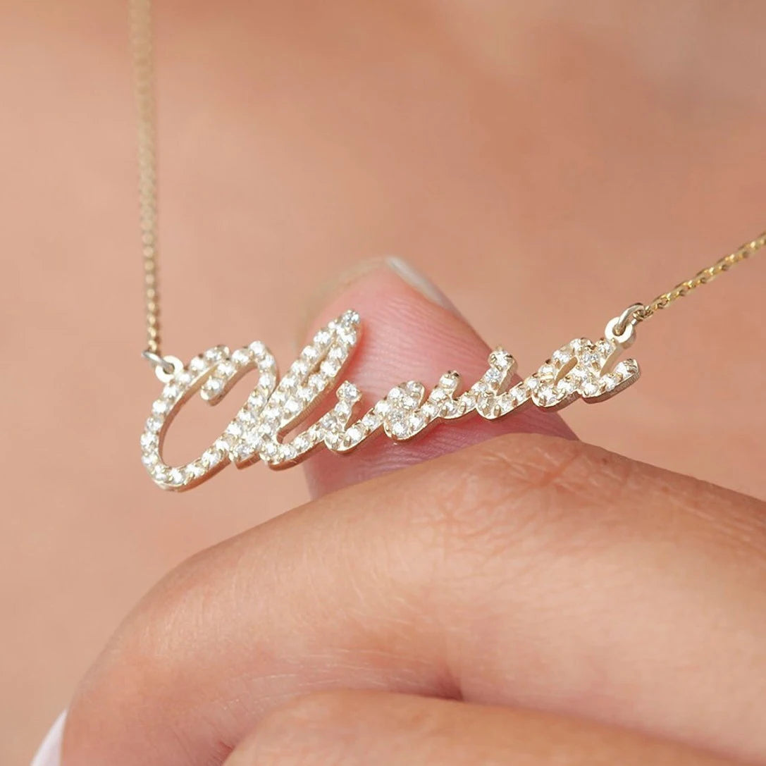 Collar de Nombre Personalizado con Diamantes