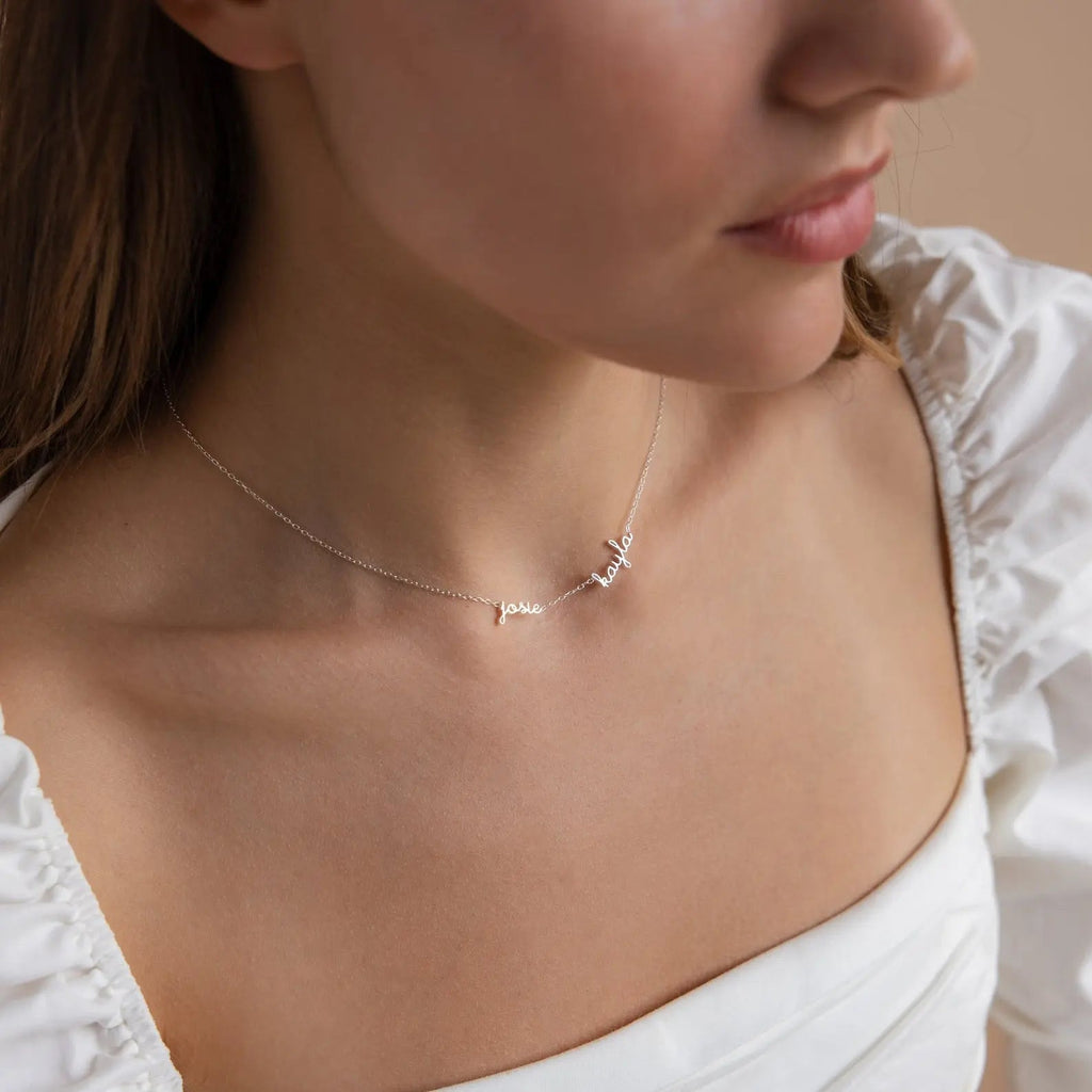 Collar Dainty Tiny con Múltiples Nombres