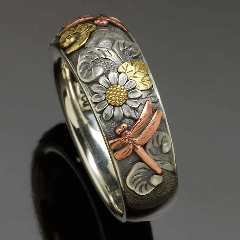 Anillo Jardín de Libélulas